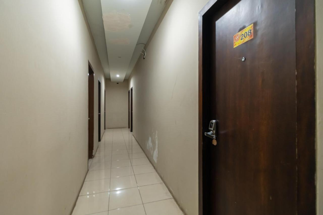 Urbanview Hotel Best Skip Palembang Ngoại thất bức ảnh