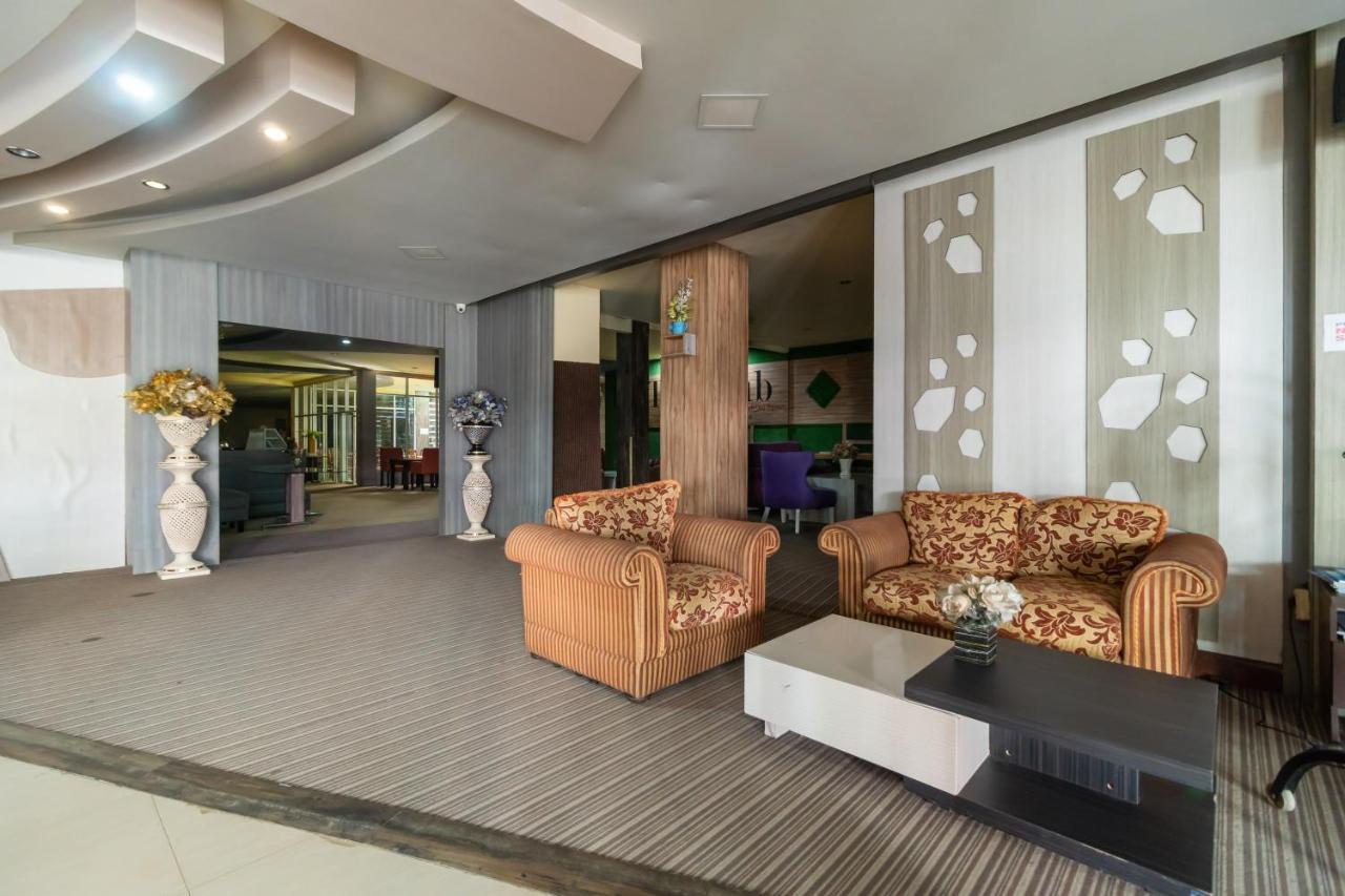 Urbanview Hotel Best Skip Palembang Ngoại thất bức ảnh