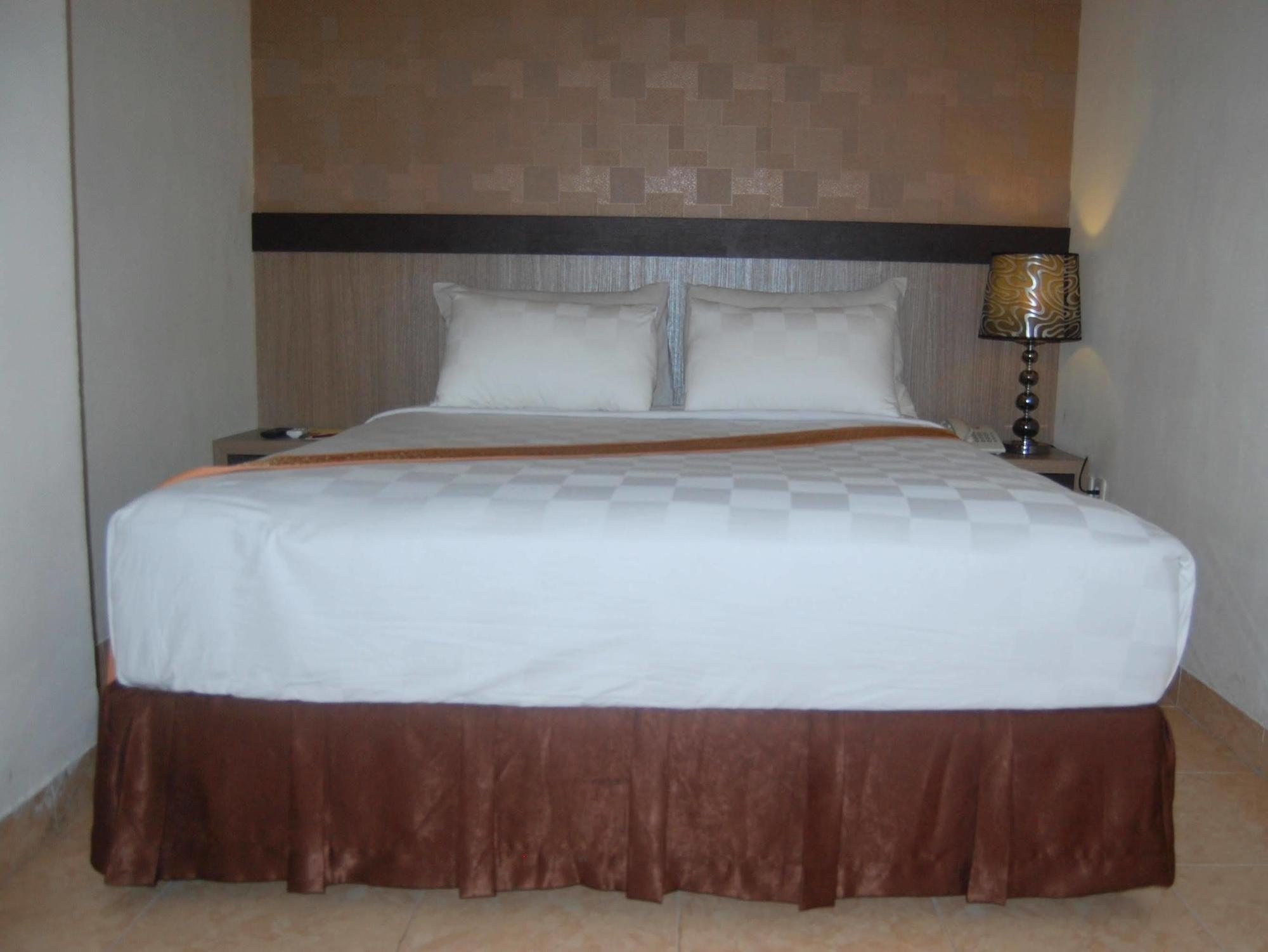 Urbanview Hotel Best Skip Palembang Ngoại thất bức ảnh